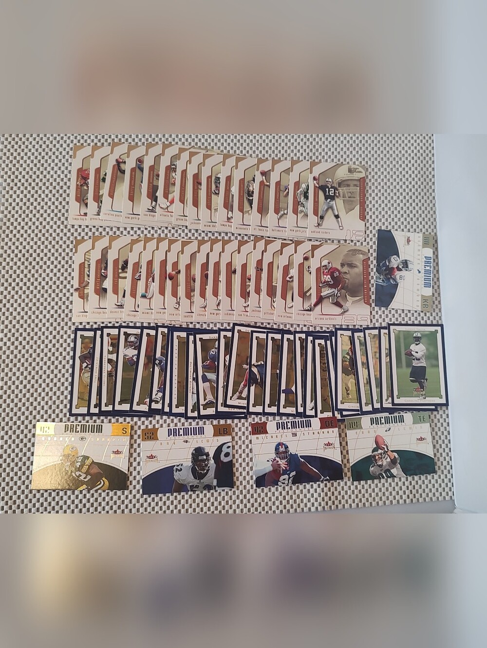60 Football Trading Cards Lot 2002